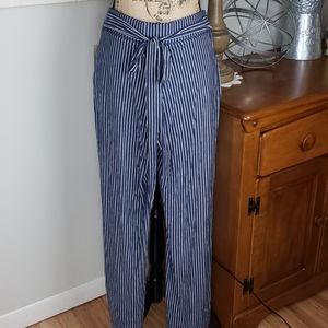 NWT!! New York and Company stripped pants size xs